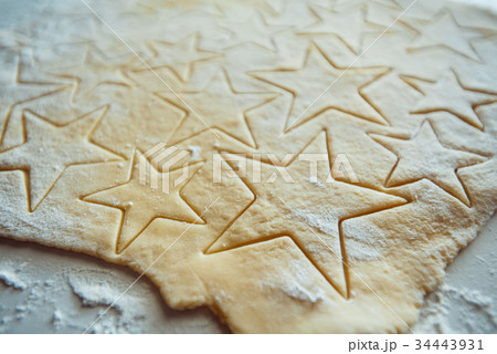 baking cookies at home baking cookies at home 34443931