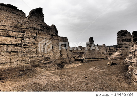 新疆ウィグル自治区トルファン・交河故城 / Jiaohe Ruins, Turpan, China 新疆ウィグル自治区トルファン・交河故城 / Jiaohe Ruins, Turpan, China 34445734
