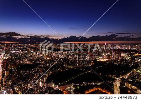 東京都心の都市風景 夕景 東京都心の都市風景 夕景 34448973