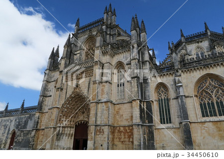 世界遺産　バターリャ修道院 34450610