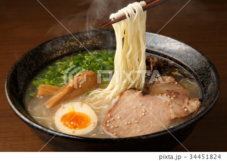豚骨ラーメン 豚骨ラーメン 34451824