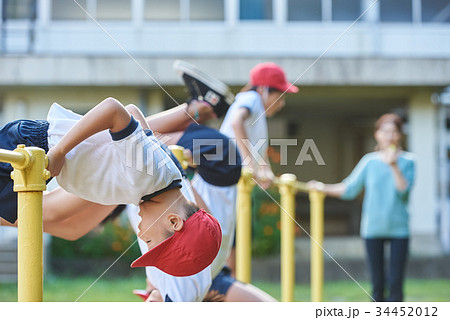 小学校 体育 グラウンド 34452012