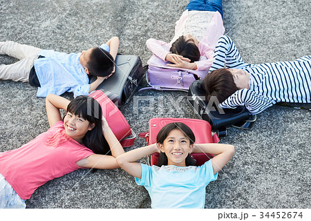 小学校 下校 放課後 小学校 下校 放課後 34452674