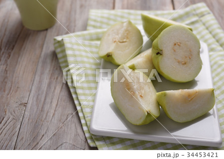 Guava fruit 34453421