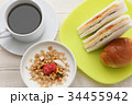 朝食 ヨーグルト パン サンドイッチ コーヒー 34455942