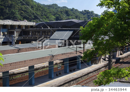 鉄道駅 鉄道駅舎 電車の駅 34463944