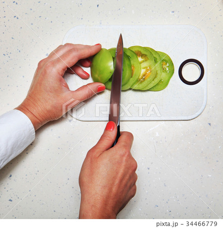 hands of cook 34466779