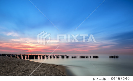 Baltic beach at sunset, long exposure 34467546