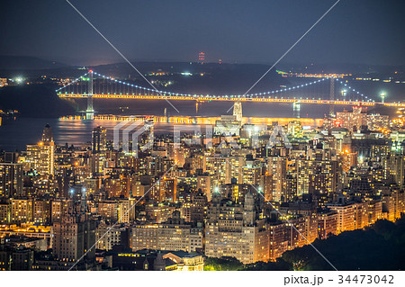 トップ・オブ・ザ・ロック(ロックフェラーセンター展望台)から見えるダウンタウンの夜景4 トップ・オブ・ザ・ロック(ロックフェラーセンター展望台)から見えるダウンタウンの夜景4 34473042
