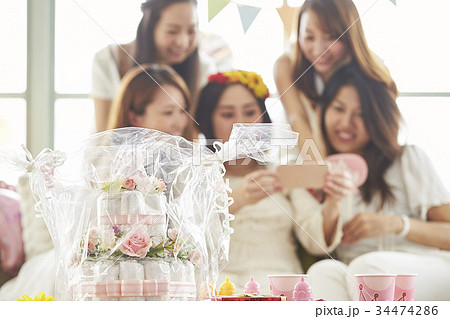 ベビーシャワーの記念撮影 34474286