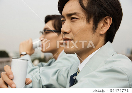 昭和のサラリーマン 休憩時間 昭和のサラリーマン 休憩時間 34474771