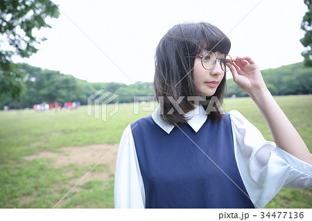 女性　ポートレート 34477136