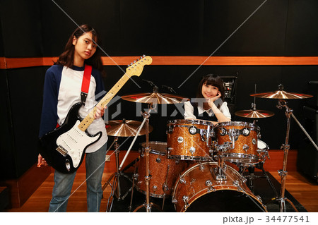 ガールズバンド 34477541