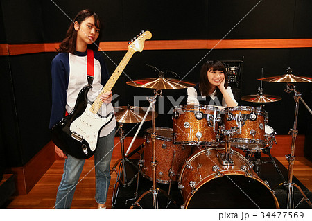 ガールズバンド 34477569