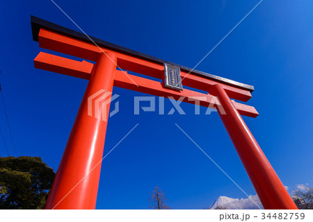 【静岡県富士宮】富士山本宮浅間大社の大鳥居 34482759