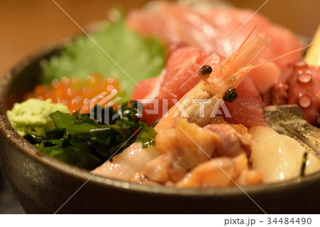 豪華海鮮丼 豪華海鮮丼 34484490