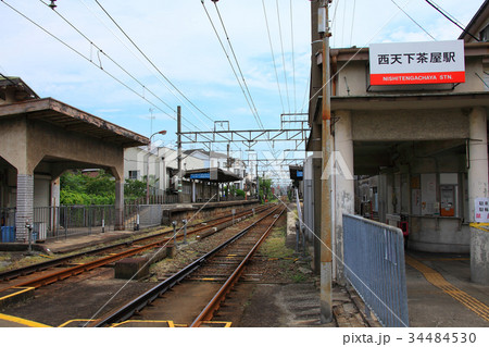 西天下茶屋駅の改札口 34484530