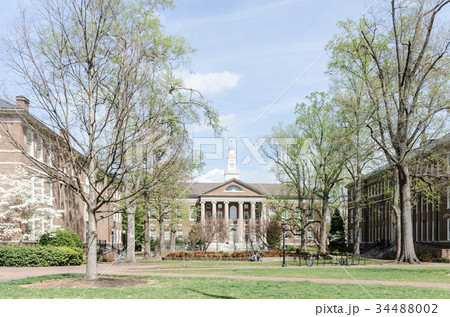 ノースキャロライナ大学キャンパス 34488002