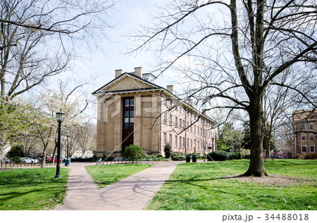 ノースキャロライナ大学キャンパス 34488018