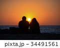 ビーチの二人 34491561