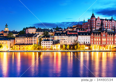 Evening scenery of the Old Town in Stockholm, Sweden 34493534