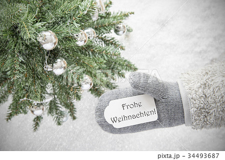 Tree,Frohe Weihnachten Means Merry Christmas 34493687