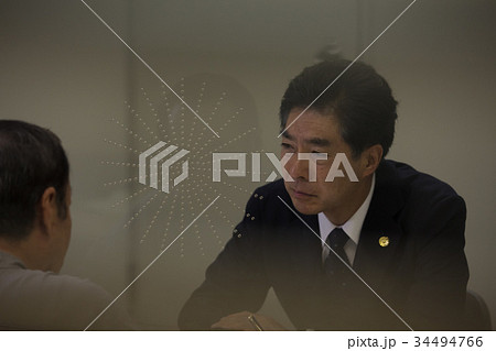 弁護士　面会 34494766