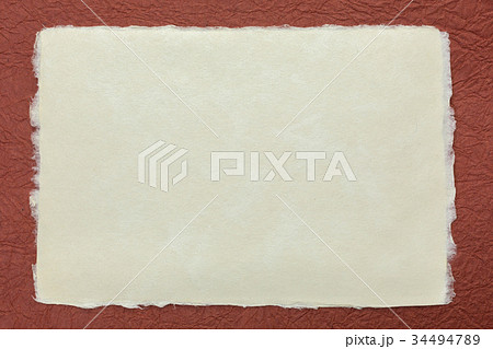 ベージュ色の和紙　はがき 34494789