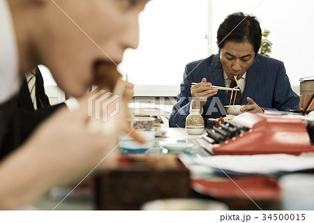 昭和のサラリーマン　休憩時間 34500015