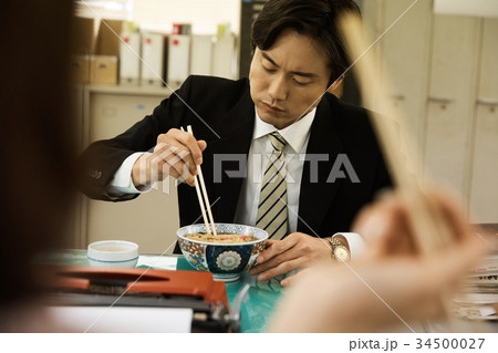 昭和のサラリーマン　休憩時間 34500027