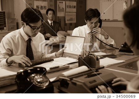 昭和のサラリーマン　仕事風景 34500069