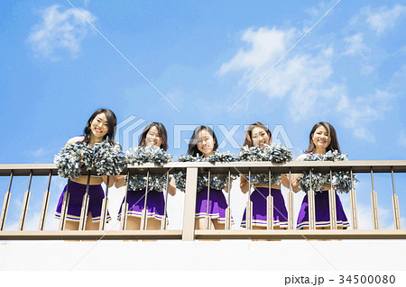 青空の下のチアリーダー 34500080