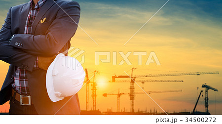 Design Engineer and Construction Manager 34500272