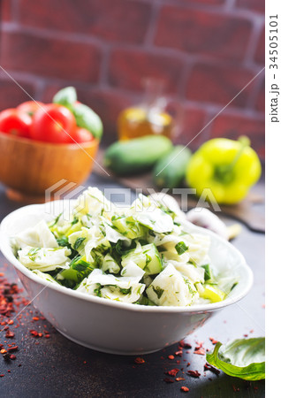 cabbage salad 34505101
