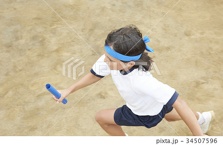 運動会 親と二人三脚 運動会 親と二人三脚 34507596