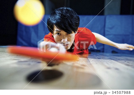 卓球選手　男性 34507988