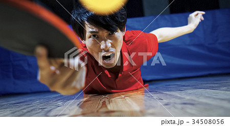 卓球選手　男性 34508056