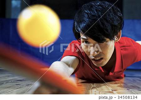 卓球選手　男性 34508134