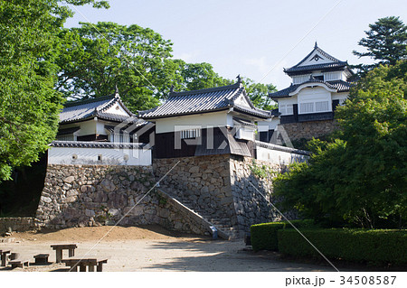 備中松山城の天守と櫓 34508587