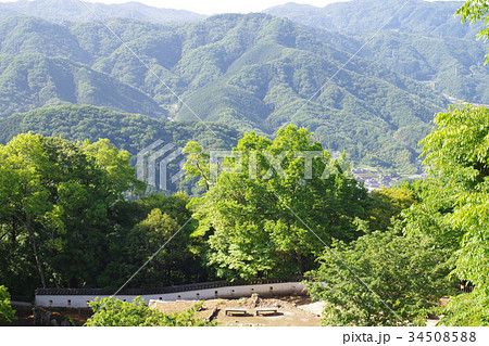 備中松山城の天守と櫓 34508588