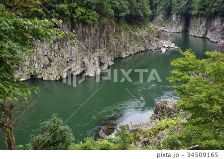 瀞峡（どろきょう）瀞八丁展望所からの眺め 34509165