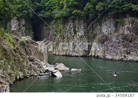 瀞峡(どろきょう)瀞八丁展望所からの眺め 瀞峡(どろきょう)瀞八丁展望所からの眺め 34509187