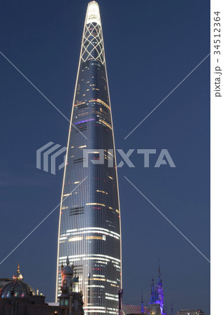 日没後のロッテワールドタワー 34512364