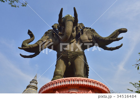 elephant statue 34516484