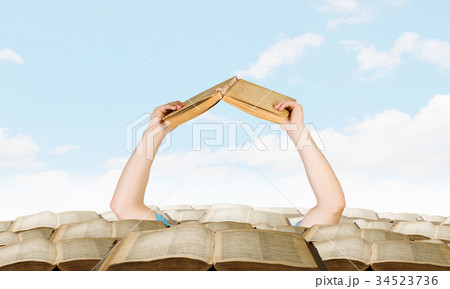 Book search 34523736