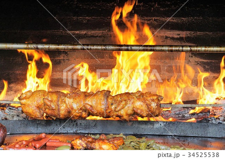 チキンの炭火焼き チキンの炭火焼き 34525538