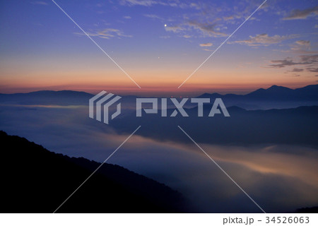 荒谷山の雲海 荒谷山の雲海 34526063