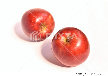 リンゴ（つがる） 34532708