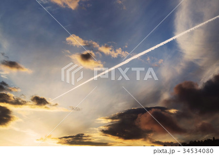 Sunset dramatic sky 34534080