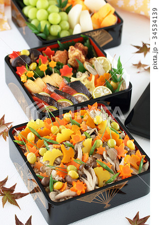 秋の行楽弁当 きのこご飯 吹き寄せ 秋の行楽弁当 きのこご飯 吹き寄せ 34534139